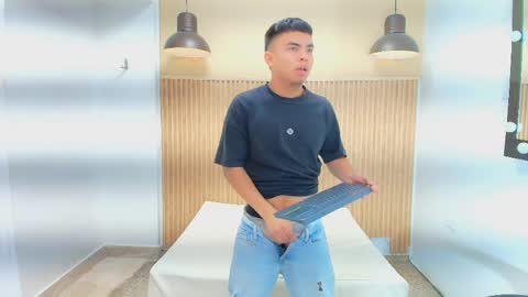 Thiam online show from 04/10/26, 07:40