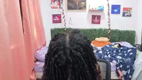 Snapshot of thiana_horny chatting on 07/09/26, 02:21 thiana_horny online show from 07/09/26, 02:21