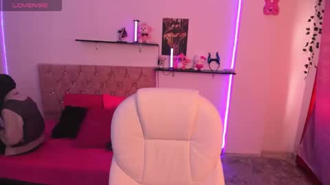 thianahorny online show from 10/25/25, 12:34