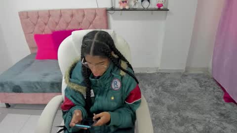 thianahorny online show from 01/09/26, 11:57