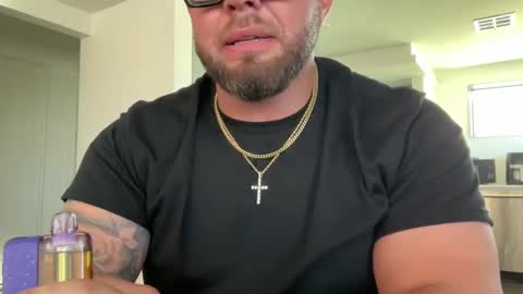 thiccbull12 online show from 09/12/25, 03:12