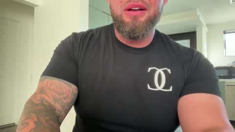 thiccbull12 online show from 11/06/25, 11:15