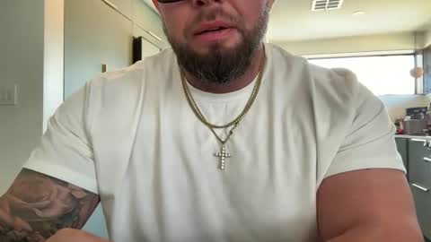 thiccbull12 online show from 02/01/26, 09:57