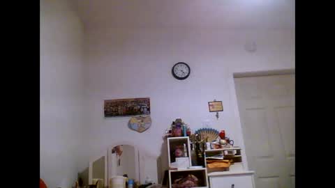 thickassazn93 online show from 12/17/24, 09:27