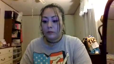 Snapshot of thickassazn93 chatting on 10/25/25, 12:07 thickassazn93 online show from 10/25/25, 12:07