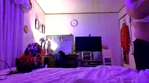 Snapshot of thickassazn93 chatting on 12/16/25, 09:14 thickassazn93 online show from 12/16/25, 09:14