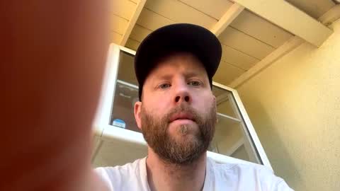 Snapshot of thickcockcali chatting on 02/26/25, 09:16 CaliLove916 online show from 02/26/25, 09:16