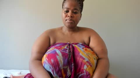 thickleeyanax online show from 02/14/25, 09:24