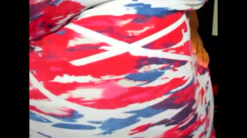 thickleeyanax online show from 11/15/25, 09:32