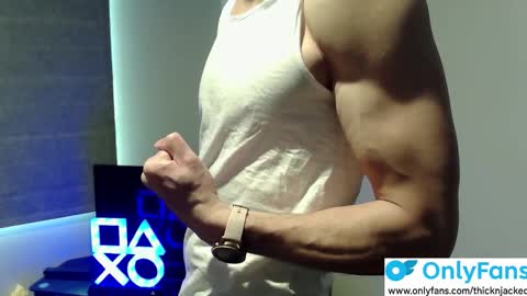 Thick AND Jacked online show from 09/18/25, 02:13