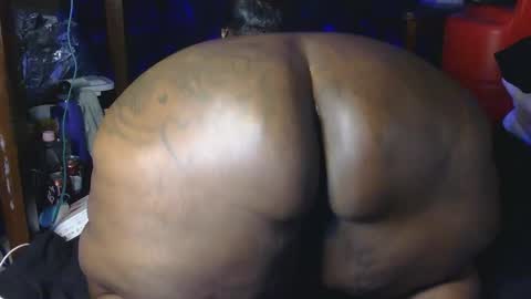Thickumzz41 online show from 02/13/26, 01:23