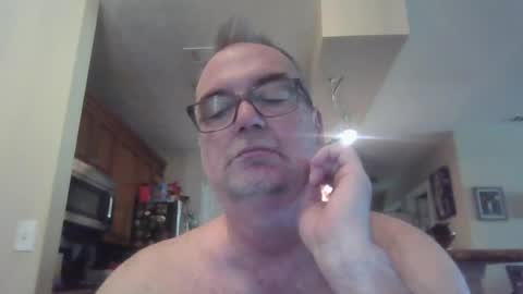 Snapshot of thickwhiteload chatting on 06/24/26, 03:22 thickwhiteload online show from 06/24/26, 03:22