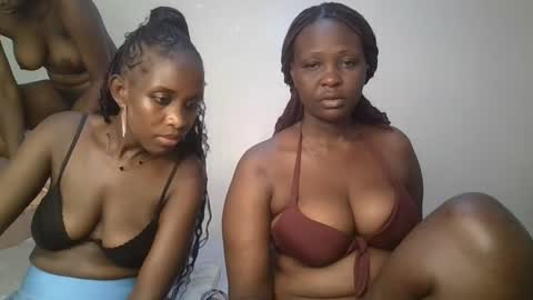 Rue online show from 03/02/26, 10:33