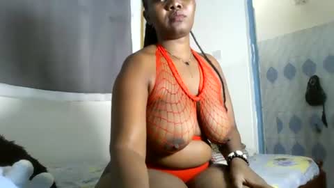 thickyass12 online show from 06/28/26, 11:27