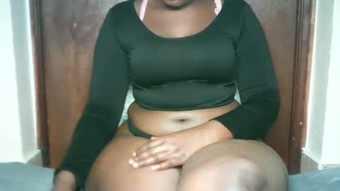 thickybabe_05 online show from 01/19/25, 06:43