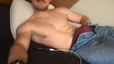 thierrinho8148 online show from 05/18/26, 10:32