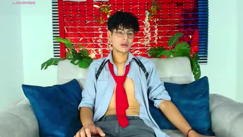 Snapshot of thiiagosaeenz chatting on 02/19/26, 03:30 Thiago Saenzz online show from 02/19/26, 03:30