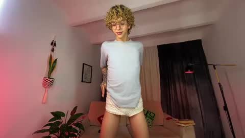 Damiano online show from 06/23/26, 09:24