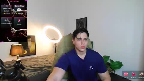 Snapshot of thom_ohtani chatting on 02/23/26, 09:01 thom_ohtani online show from 02/23/26, 09:01