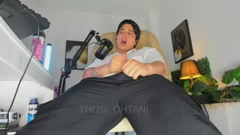 thom_ohtani online show from 04/28/26, 02:27