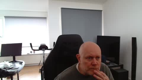 thomas315627 online show from 03/25/26, 11:49