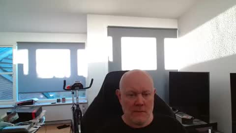 thomas315627 online show from 04/24/26, 04:48