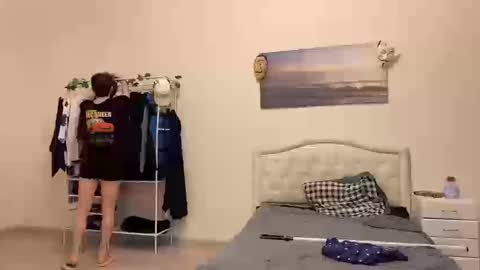 Thomas Hill online show from 10/16/25, 02:51