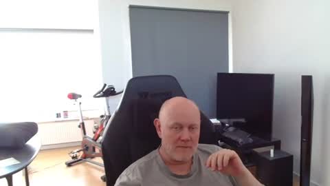thomas806035 online show from 06/24/26, 02:38