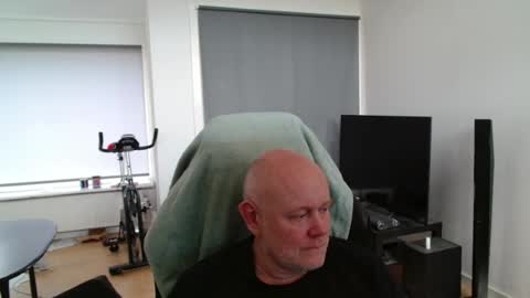 thomas806035 online show from 07/26/26, 03:30