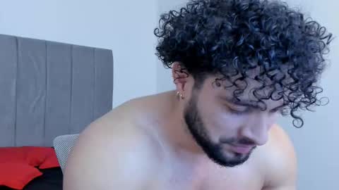 Thomas Brandon online show from 01/11/26, 12:26