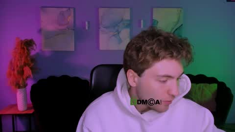 thomas_crow online show from 03/30/26, 08:37