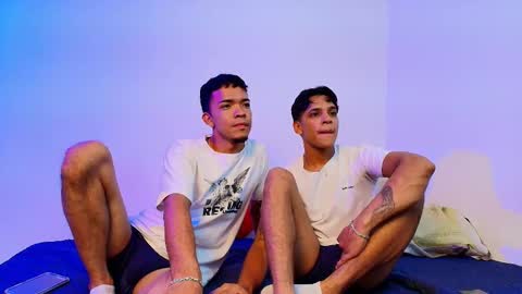 Snapshot of thomas_elg chatting on 10/08/25, 05:38 THOMAS JOHANN online show from 10/08/25, 05:38