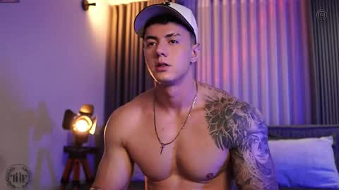 Thomas Falcon online show from 09/14/25, 04:11