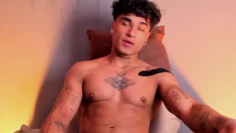 Snapshot of thomas_fit1 chatting on 12/26/24, 01:51 Thomas 3 JUST STAY AND BE MY LAST LOVE online show from 12/26/24, 01:51