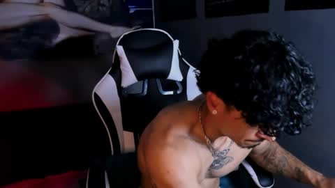 Thomas 3  JUST STAY AND BE MY LAST LOVE online show from 04/06/26, 01:47