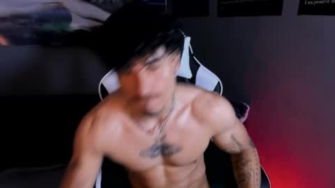 Thomas 3  JUST STAY AND BE MY LAST LOVE online show from 04/06/26, 06:53