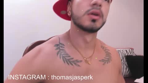 Snapshot of thomas_k7 chatting on 11/09/25, 07:01 Thomas online show from 11/09/25, 07:01