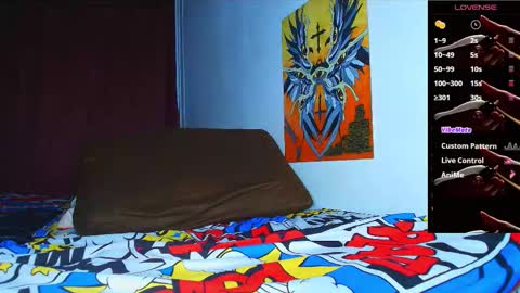 Snapshot of thomas_ks11 chatting on 11/02/25, 01:08 thomas_ks11 online show from 11/02/25, 01:08