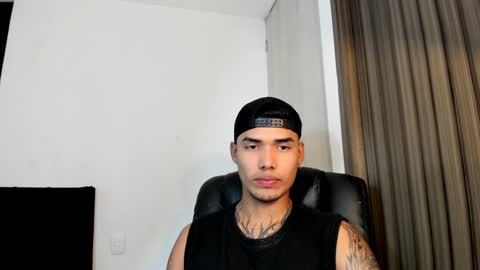 Thomas online show from 02/04/25, 06:25