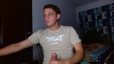 ---Thomas--- online show from 11/05/25, 01:38