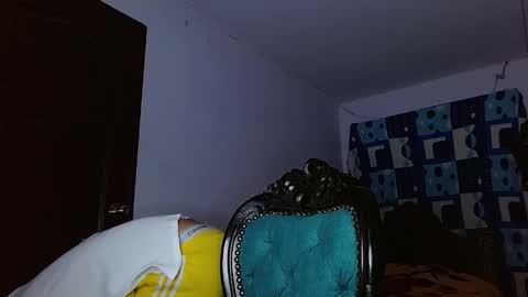 ---Thomas--- online show from 11/10/25, 04:00