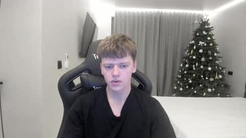 Tomas online show from 02/06/26, 03:33