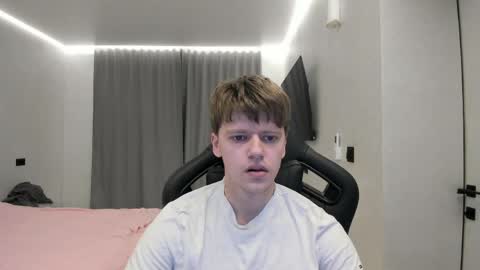 Tomas online show from 04/07/26, 02:01