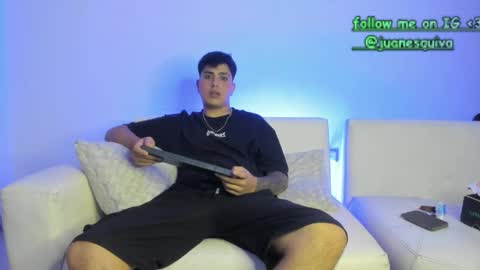 Thomas and Faon  online show from 04/05/26, 04:53