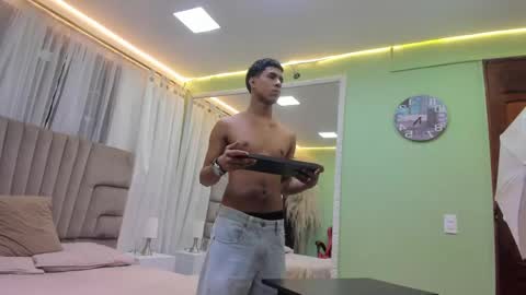 Thomas Valkov online show from 05/22/26, 11:27