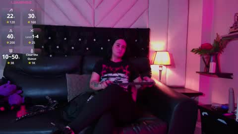 Snapshot of thomasandsamantha chatting on 03/02/26, 12:56 thomasandsamantha online show from 03/02/26, 12:56