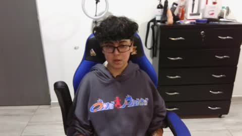 Snapshot of thomascooper_cams chatting on 01/29/25, 03:01 VALERIA online show from 01/29/25, 03:01