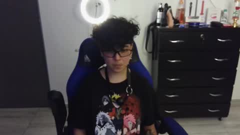 Snapshot of thomascooper_cams chatting on 02/02/25, 06:37 VALERIA online show from 02/02/25, 06:37