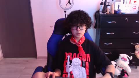 Snapshot of thomascooper_cams chatting on 10/31/25, 07:26 VALERIA online show from 10/31/25, 07:26