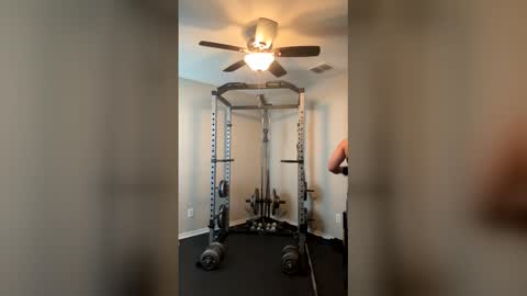 Snapshot of thomasgwhitecft chatting on 02/07/26, 05:05 FatherTime online show from 02/07/26, 05:05